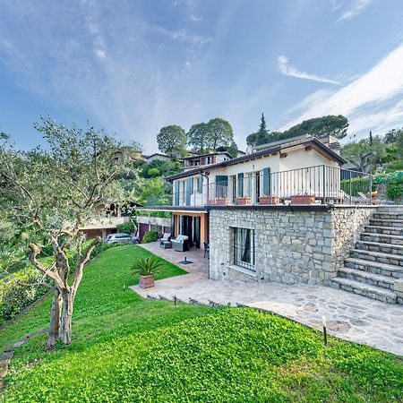 Villa Pratello Паденге-суль-Гарда Экстерьер фото